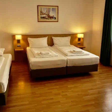 Hotel Hafner -24H Self Check-In Stoccarda Esterno foto